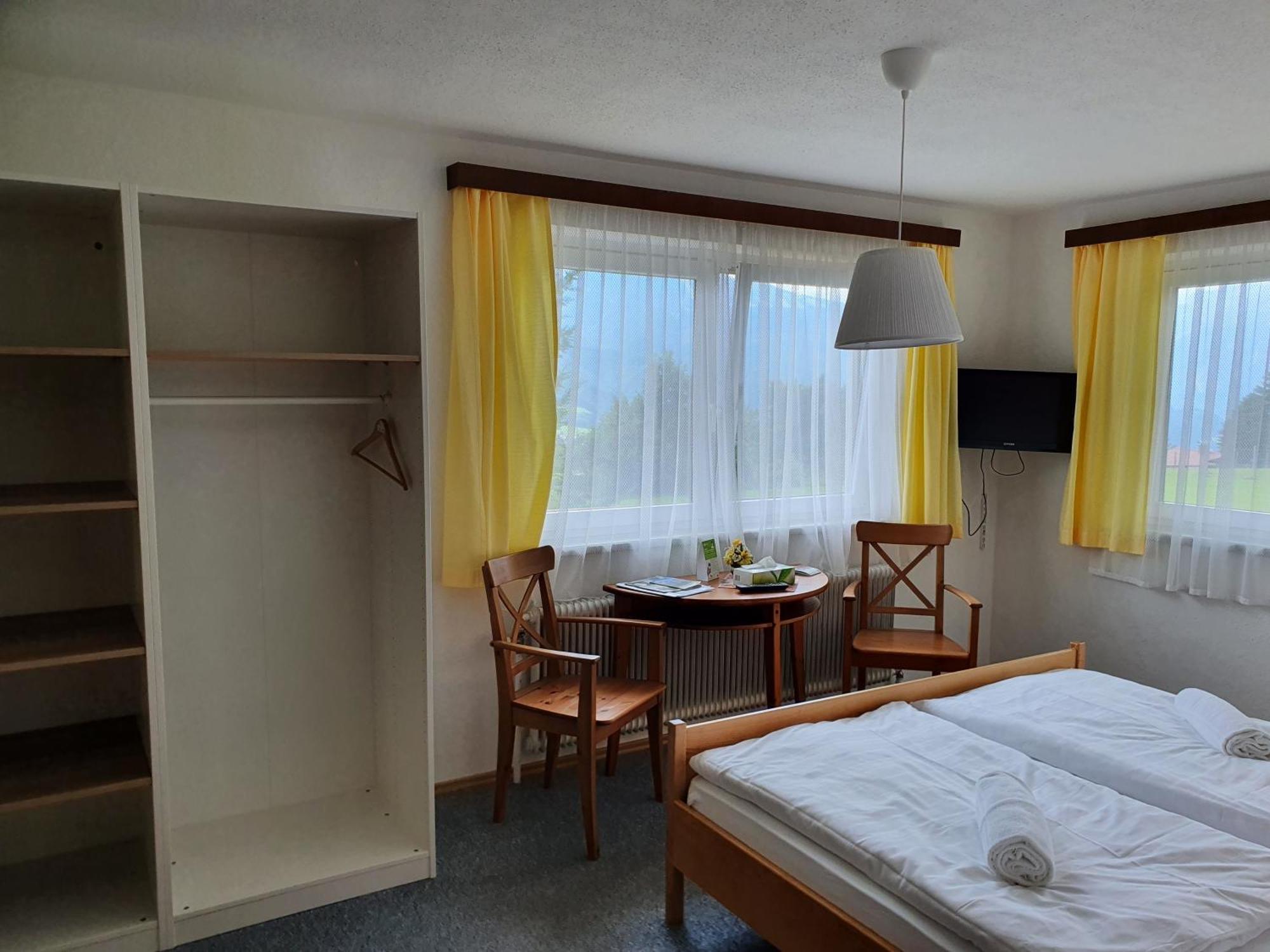 Pension Alpenhaus Vorderstoder 外观 照片